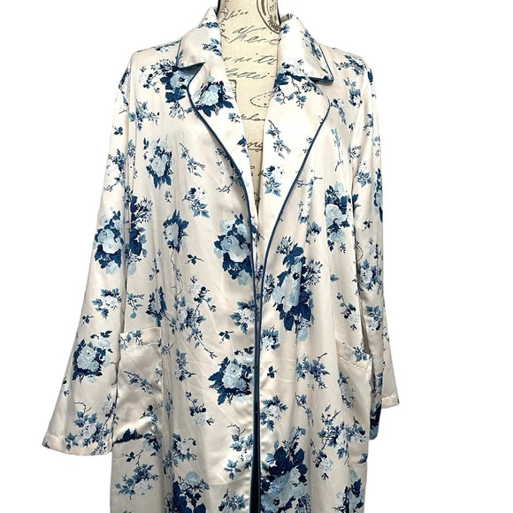 Rachel Parcell Floral Print Satin Robe Size XS NWT - Picture 6 of 11